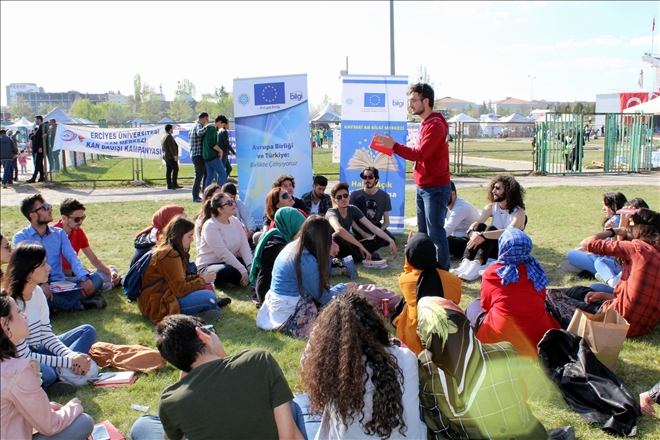 Kayseri AB Bilgi Merkezi´nden kitap okuma etkinliği 