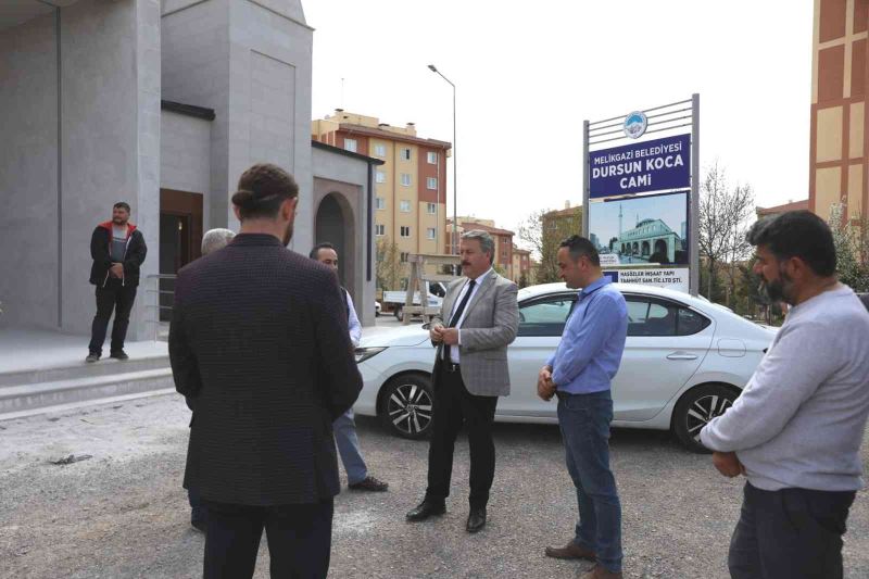 Başkan Palancıoğlu yeni yapılan cami çalışmalarını yerinde inceledi
