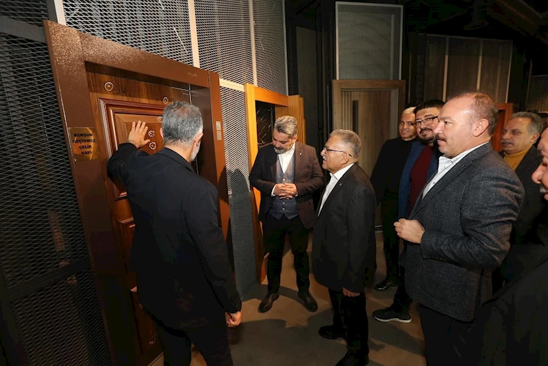 Başkan Büyükkılıç, Kayseri OSB’de firmaları ziyaret etti
