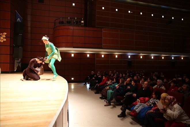 Büyükşehir Belediyesi Çocuk Oyunlarını Kayseri´ye Getirmeye Devam Ediyor