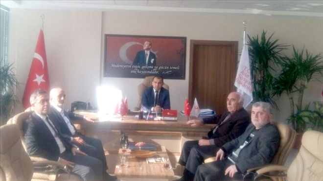 Gönüllü Kuruluşlar İl Müdürü Nevzat Özer´i ziyaret etti 