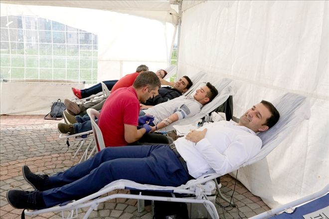 NNYÜ´DEN TÜRK KIZILAY´INA KAN DESTEĞİ
