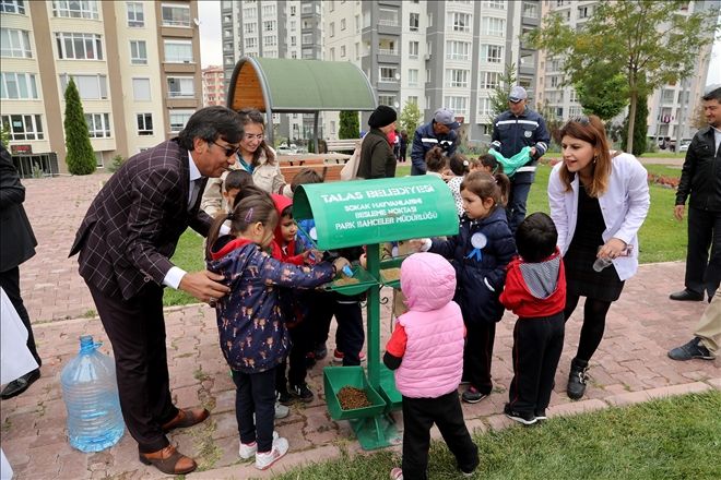 Başkan Palancıoğlu, minik öğrencilere hayvan sevgisini anlattı 