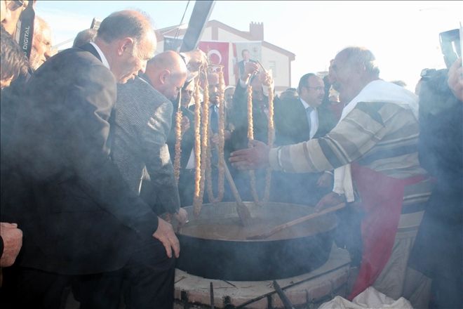 Kayseri´de ?Kedi Bacağı´ Festivali