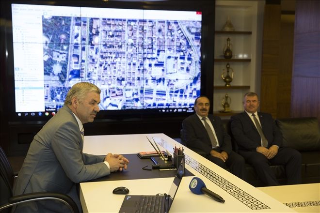 Başkan Çelik, Muhtarlar Günü´nde muhtarlarla görüştü 