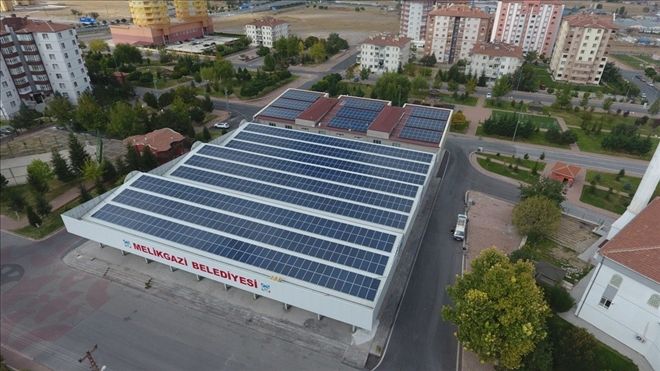 Elektriğini kendi üreten pazar yeri 