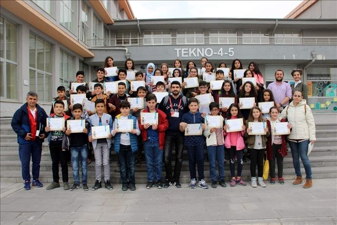Çocuklar ´Yarını Kodlayanlar´ Projesi ile Erciyes Teknopark´ta Buluştu 
