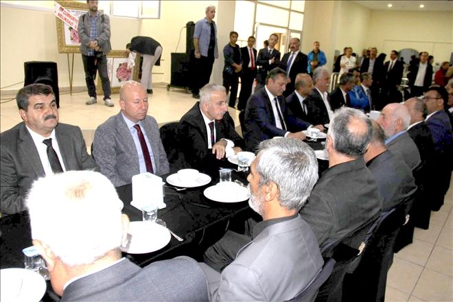 Kayseri protokolü ?Matem Ayı Aşure Lokmasında´ buluştu 
