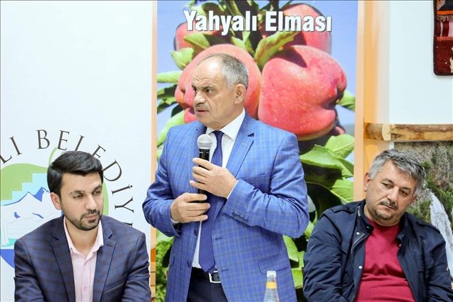Yahyalı´da elmacılığının sorunları konuşuldu