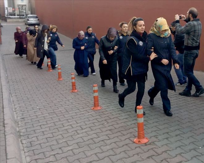 FETÖ´nün ´mahrem kadın yapılanması´na operasyon 
