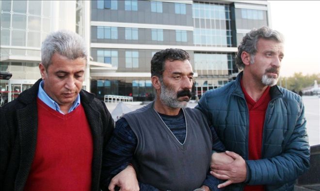 AZILI HIRSIZ YAKALANDI