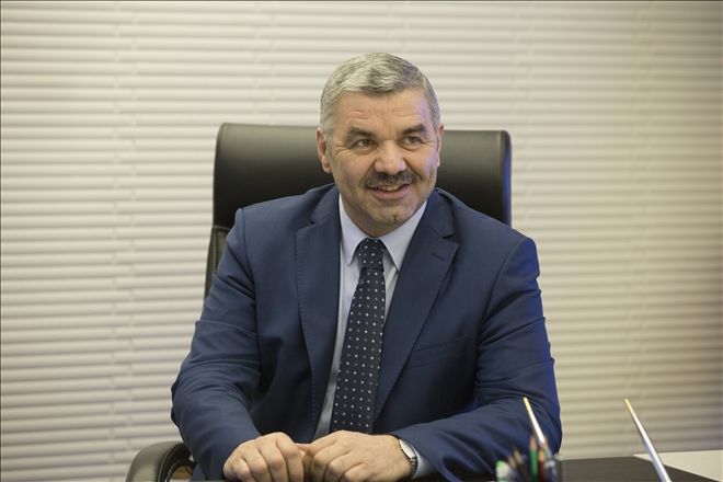 Başkan Çelik: ?Dünyayı değiştirecek olan öğretmenlerdir?? 