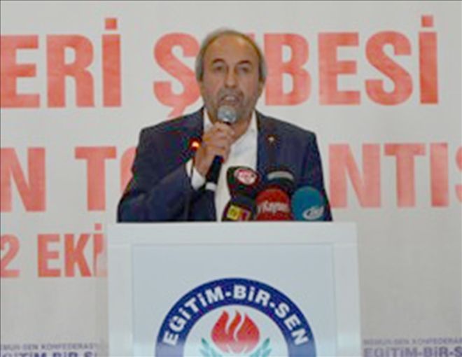 Aydın Kalkan: ?Öğretmen itibarsızlaştırıldı adeta günah keçisi seçildi? 