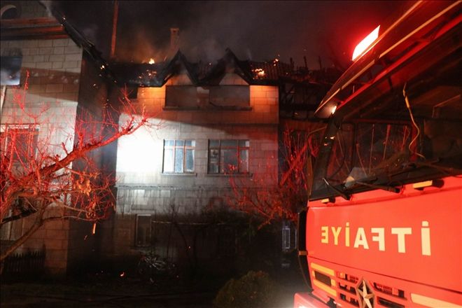 Çiftlik evinde yangın 