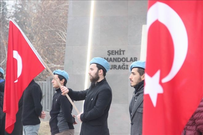  Bir yıl sonra hain saldırının gerçekleştiği yerde buluştular 