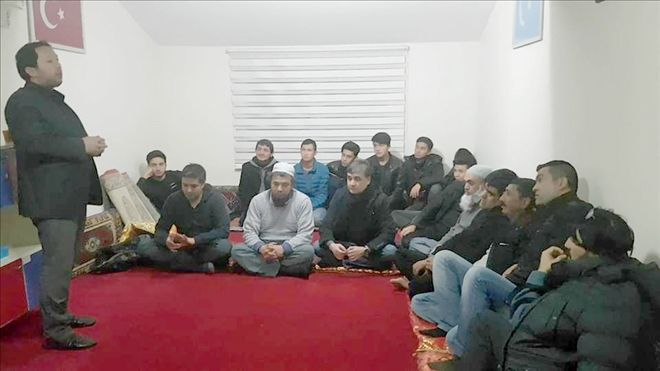 Doğu Türkistan davasının merhum lideri Alptekin anıldı 