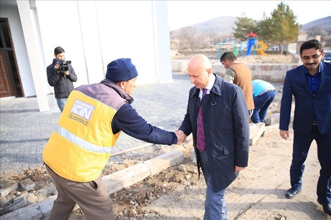 Kocasinan Belediyesi 92 bin metrekare kilitli taş döşedi 