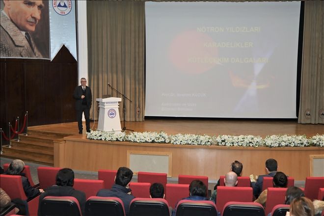 ERÜ Öğretim Üyesi Prof. Dr. Küçük, Lise Öğrencilerine Astronomiyi Anlattı 