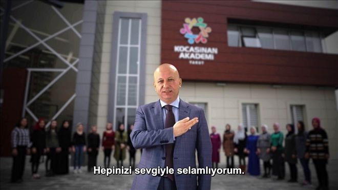 Başkan Çolakbayrakdar işaret dili ile engellilere 