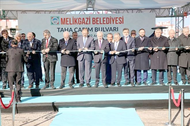 Taha Carım Bulvarı açıldı 