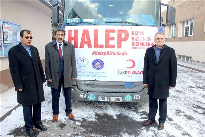 KYK´da kalan öğrencilerden Halep´e yardım 