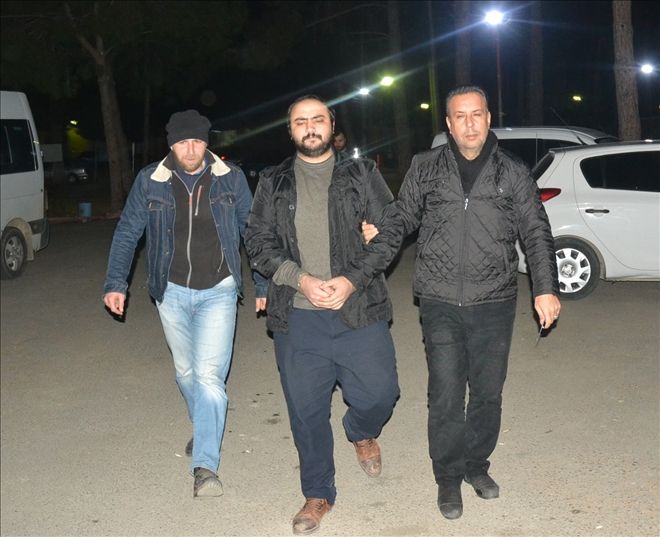 20 öğretmen gözaltına alındı