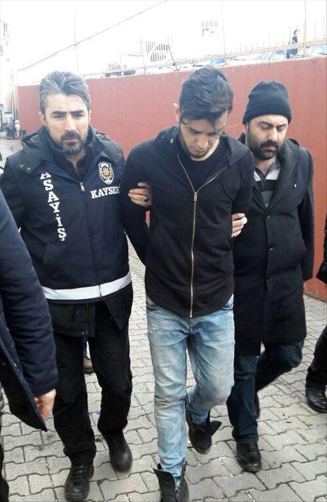 3 Suriyeli adliyeye çıkarıldı