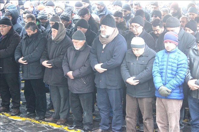 İlahiyatçı yazar İhsan Eliaçık´ın acı günü