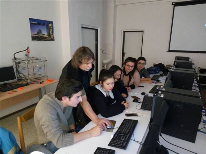 30 Öğrenci 3D Yazıcı Eğitimini Avrupa´da Alacak