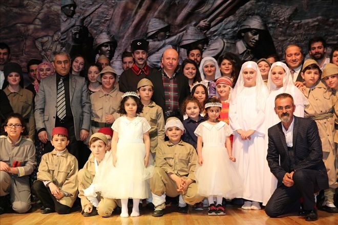 Kocasinan Akademi Tiyatro Kulübü perdelerini açtı