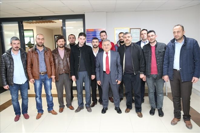 Kapalıçarşı Derneği Yönetim Kurulu Üyeleri Melikgazi Belediyesini ziyaret etti