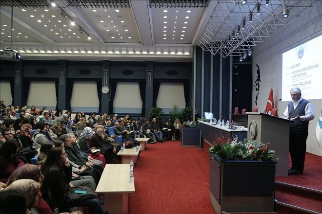 ?Düşünmek İnsanın Kendini Terk Etmesidir