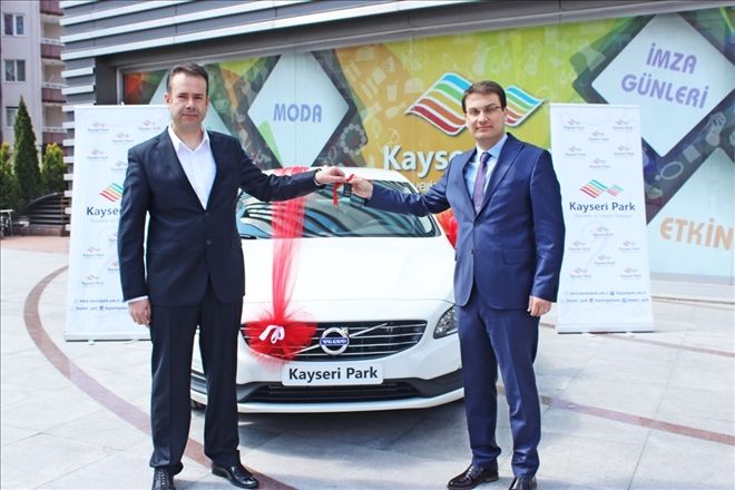 VOLVO S60 TALİHLİSİ, ARACINI TESLİM ALDI!