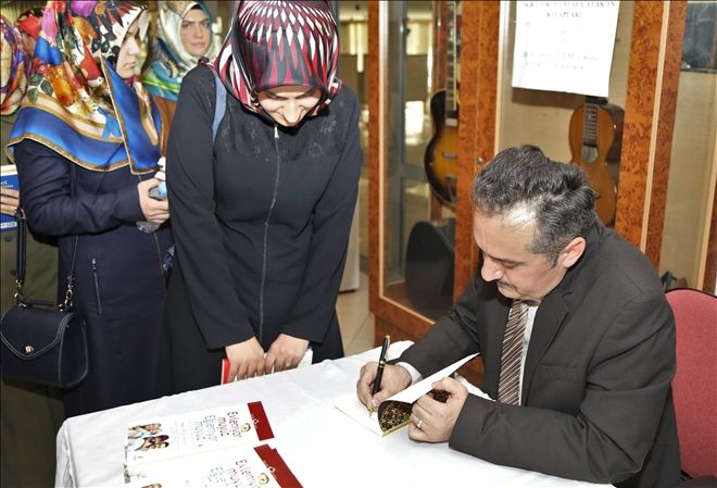 ERÜ´de ?Yaşama Sevinci? Konulu Konferans Düzenlendi