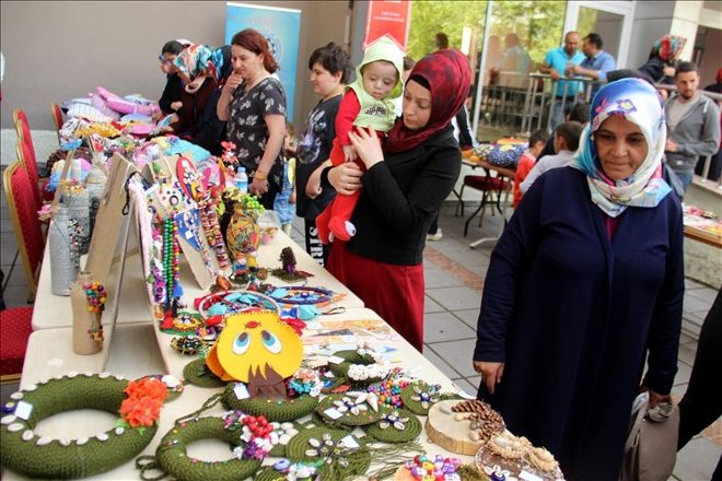 Refakatçi annelerden maddi durumu iyi olmayan hastalar için kermes