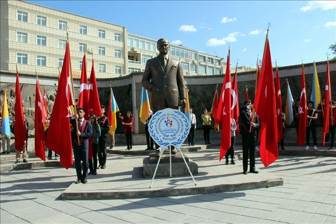 SÖNÜK KUTLAMA