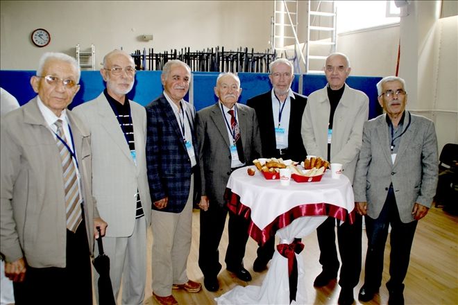 Merkez Mesleki ve Teknik Anadolu Lisesi Mezunları buluştu 