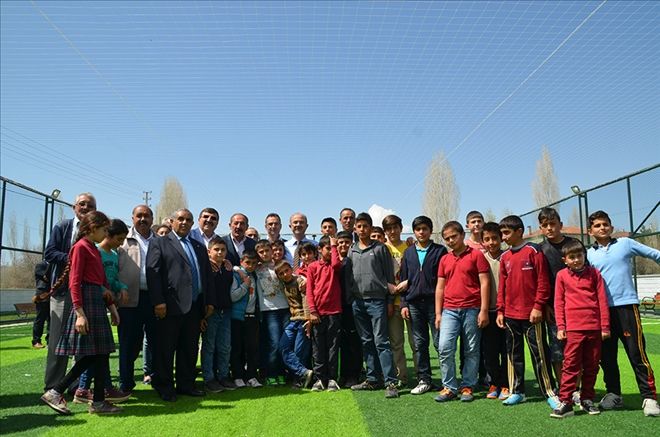 BÜNYAN BELEDİYESİ AKMESCİT´TE YATIRIMLARA DEVAM EDİYOR