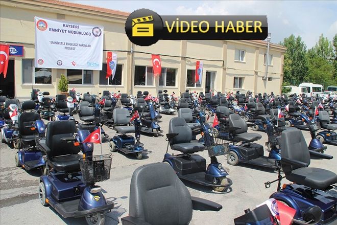 Engellilere 320 adet akülü engelli aracı dağıtıldı