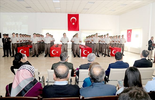 367. Kısa Dönem Erler Vali Kamçı´nın Katıldığı Törenle Yemin Etti
