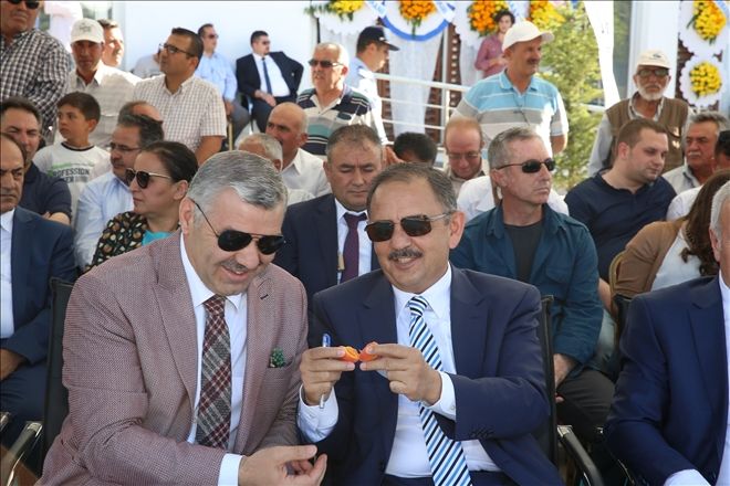 Başkan Çelik, Yeşilhisar´da toplu açılış ve temel atma törenine katıldı
