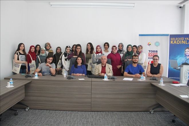 Geleceği Yazan Kadınlar Projesi KTO´da başarı ile tamamlandı