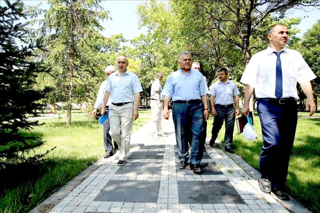 Başkan Büyükkılıç Gençlik Parkı çalışmalarını inceledi