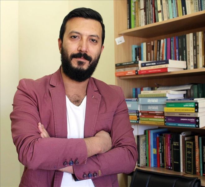 Doç. Dr. Bolat: 15 Temmuz ne ?alternatiftir´ ne de ?tarihin yeniden yazılması´
