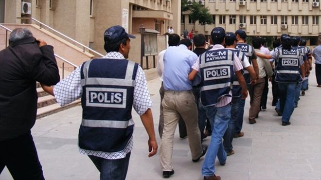 FETÖ operasyonu: 22 gözaltı