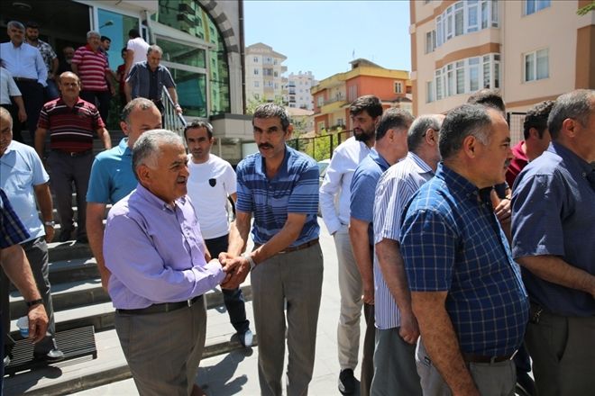 Başkan Büyükkılıç Aydınlıkevler mahallesi halkı ve esnafı ile buluştu