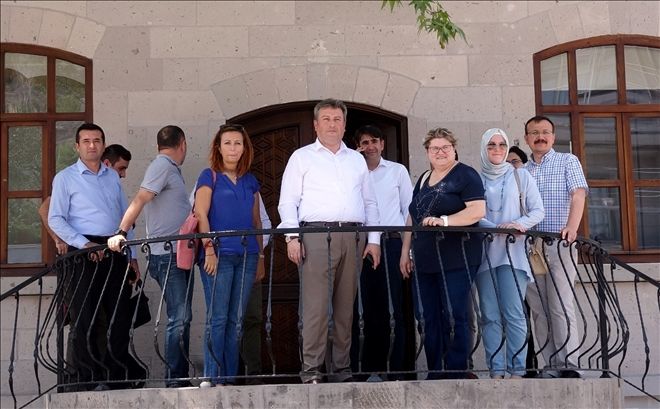  Kültür Varlıkları Koruma Kurulu Üyeleri tarihi Tablakaya´yı gezdi