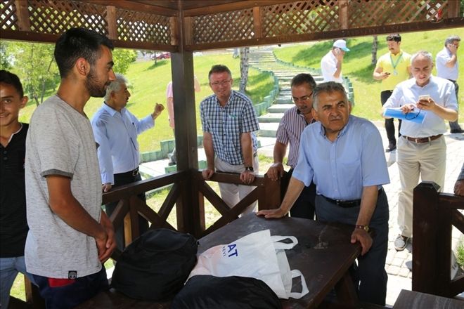 Başkan Büyükkılıç 15 Temmuz Milli Egemenlik Park´ında incelemede bulundu