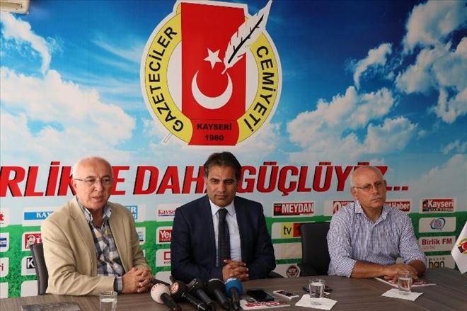 Hiçyılmazdan Gazeteciler?Cemiyeti´ne ziyaret