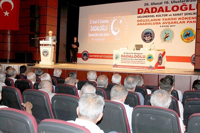?Dünya Tekstil Krizini günümüze aktaran ozan Dadaloğlu´dur?